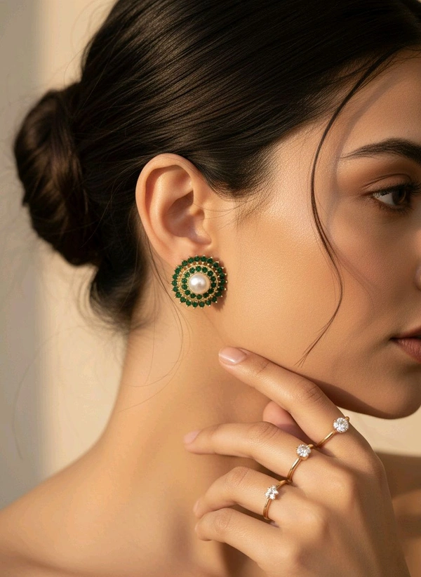 Pearl Earrings - PE154 - Gold, White, 5 MM