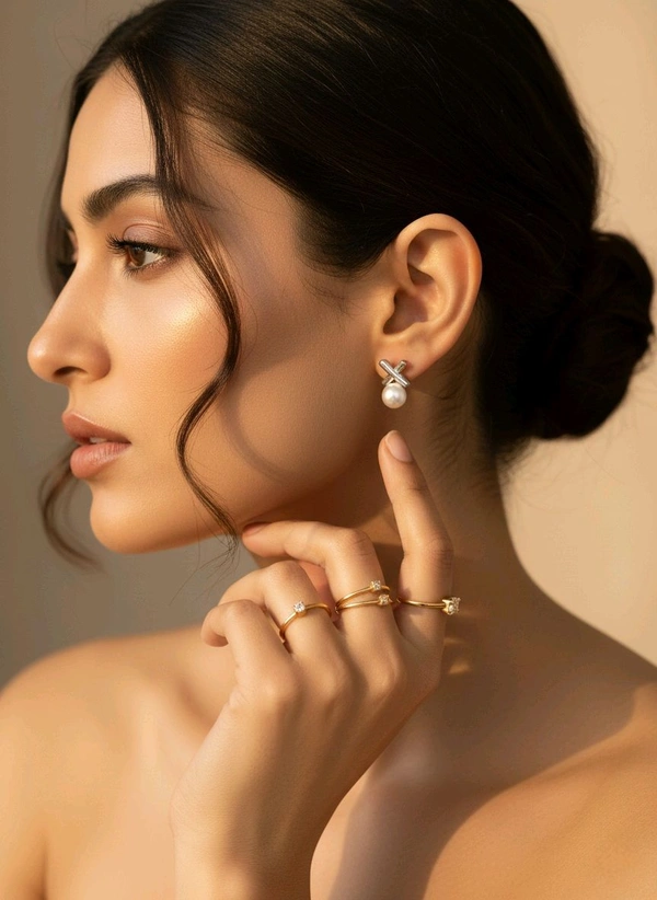 Pearl Earrings - PE169 - White, 4 MM, Silver