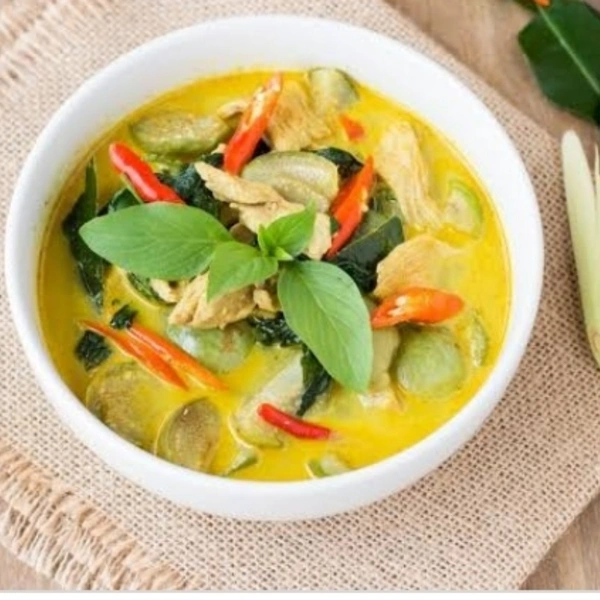 Thai Green Curry - CHICKEN