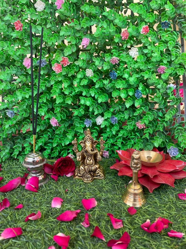 VIKRAM METAL Brass Ganesh  Murti  - 3.2 INCH, GOLDEN