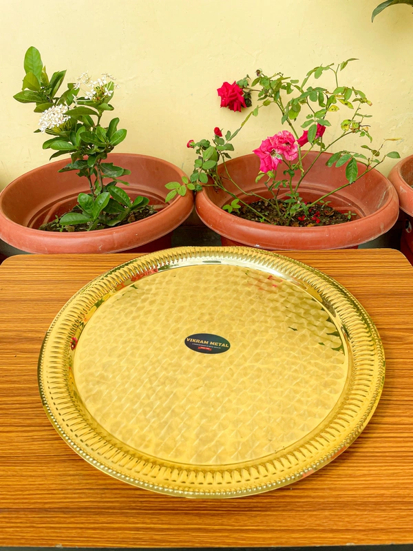 VIKRAM METAL Brass diamond plate  - 14 INCH, GOLDEN