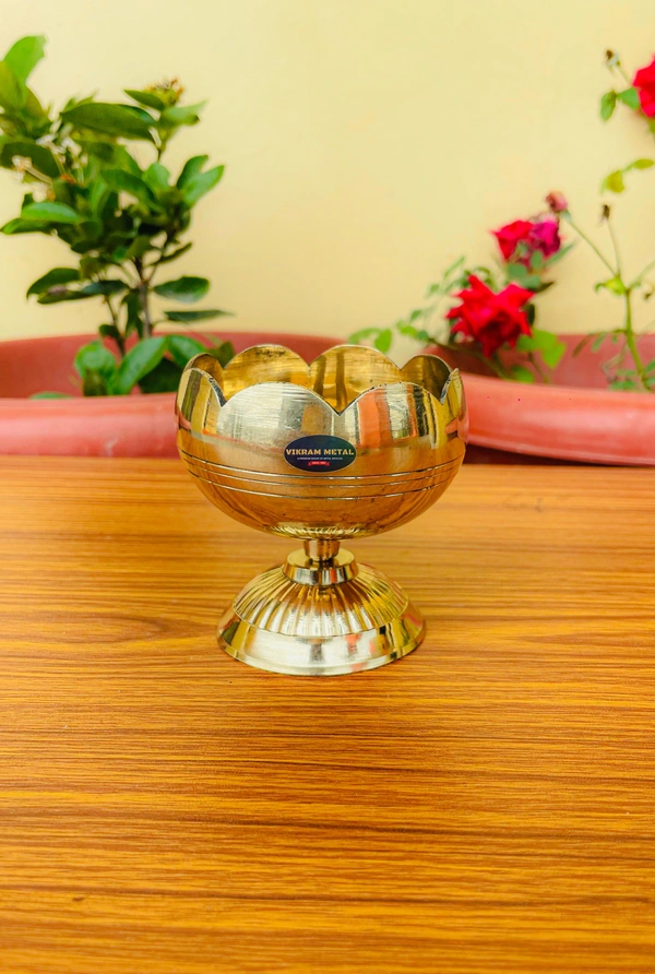 VIKRAM METAL  Brass Tamato Deepak  - 3 INCH, GOLDEN