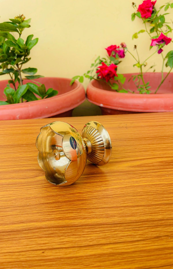 VIKRAM METAL  Brass Tamato Deepak  - 3 INCH, GOLDEN
