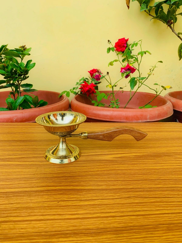VIKRAM METAL  Brass Dhopana   - 3 X 7.5 INCH