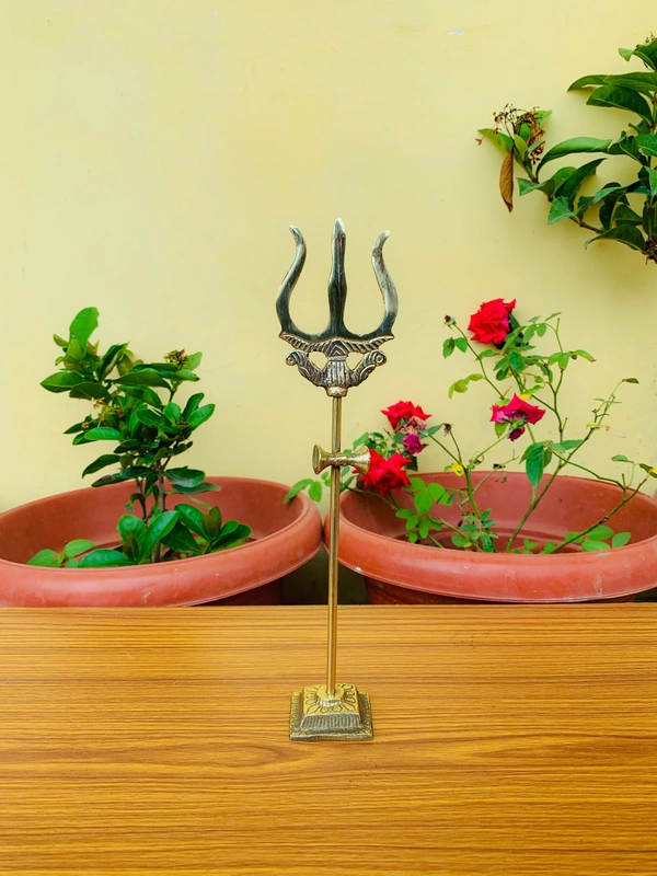 VIKRAM METAL  Brass Trishul - 10 INCH, GOLDEN