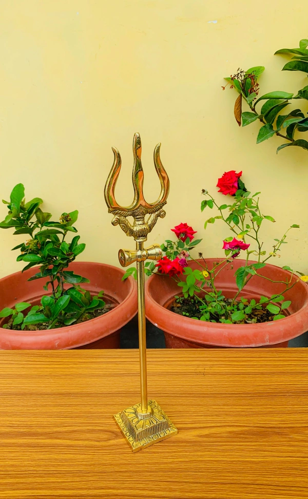 VIKRAM METAL  Brass Trishul - 13.5 INCH, GOLDEN