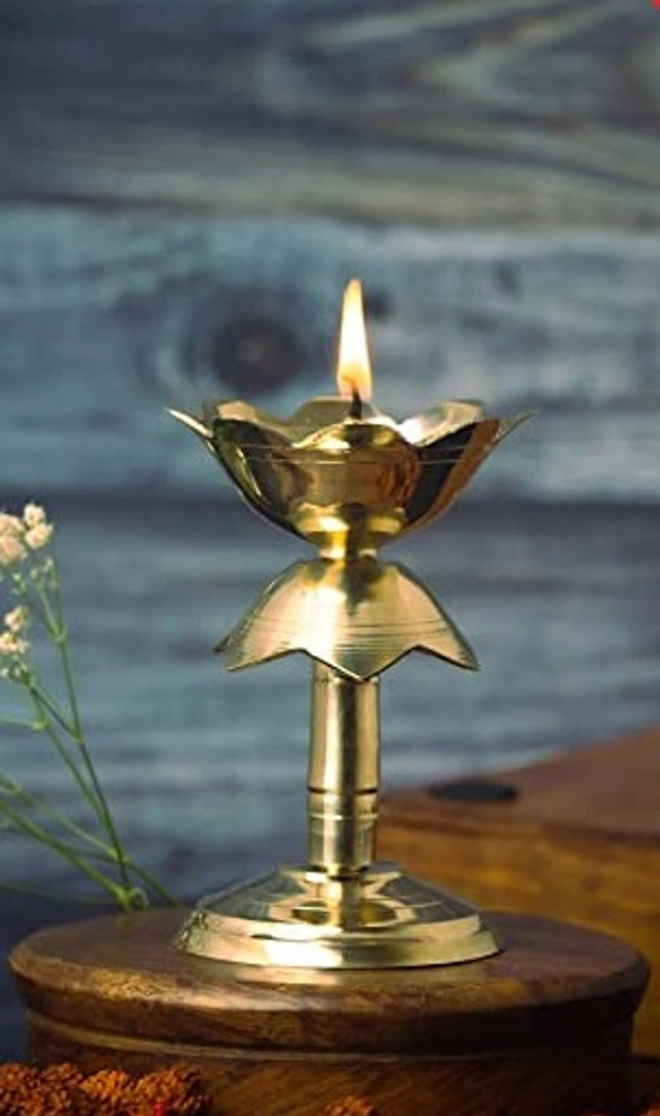 VIKRAM METAL  Brass Kamal deepak  - 6.5 INCH, GOLDEN