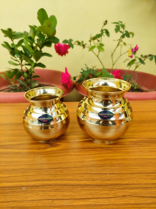 VIKRAM METAL  Brass Patti Lota  - 3.6 INCH, GOLDEN, 400 ML