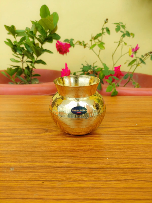 VIKRAM METAL   Brass Diamond  Lota - 2.5 INCH, GOLDEN, 100 ML
