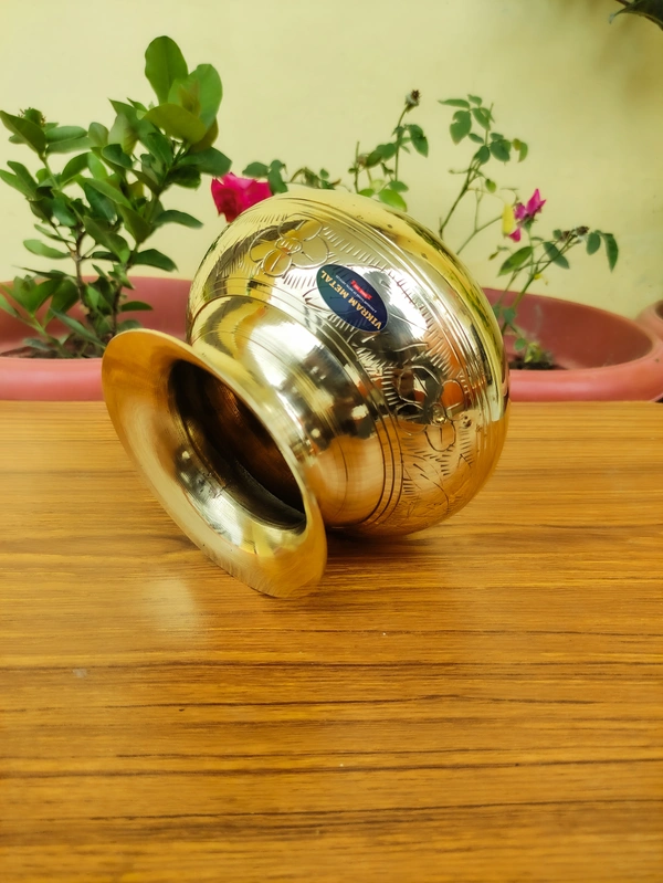 VIKRAM METAL  Brass Mugal embossed lota  - 5 INCH, GOLDEN, 600 ML