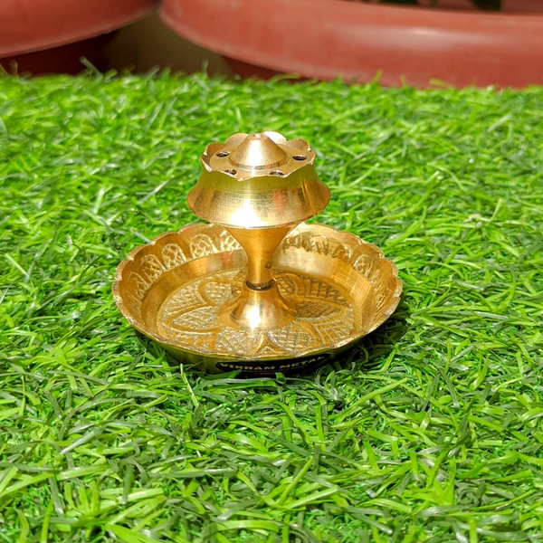 VIKRAM METAL   Brass mini Pooja Thali Set - 8 INCH, GOLDEN
