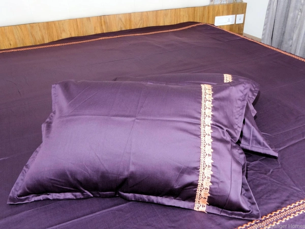 Doppelganger Homes Peach & Wine Double Bed sheet