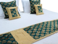 Doppelganger Homes 5 Pcs Bed Runner Set  Brocade Silk Golden Zari Flower