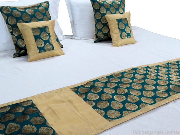 Doppelganger Homes 5 Pcs Bed Runner Set  Brocade Silk Golden Zari Flower