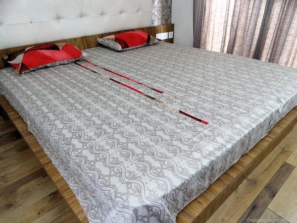 Doppelganger Homes Diamond & Creepers Designer Double Bed Sheet