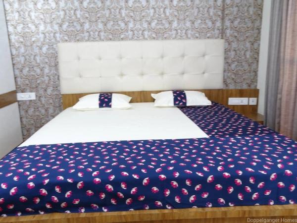 Doppelganger Homes Floral edge Designer Double Bed Sheet
