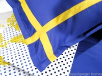 Doppelganger Homes Around the World Single Bedsheet