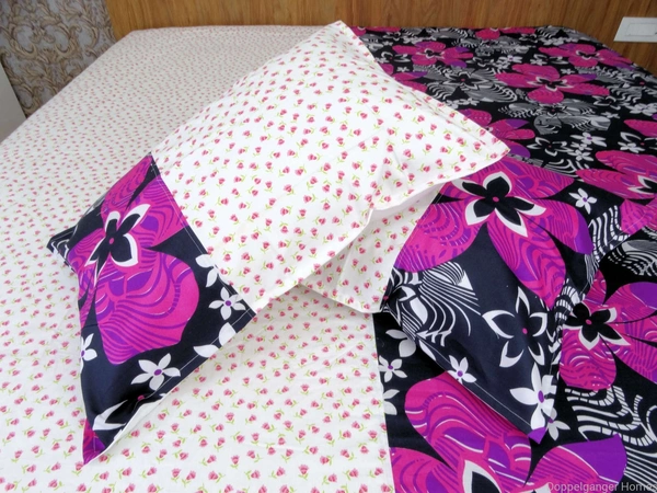 Doppelganger Homes Big Flower Designer Double Bed Sheet