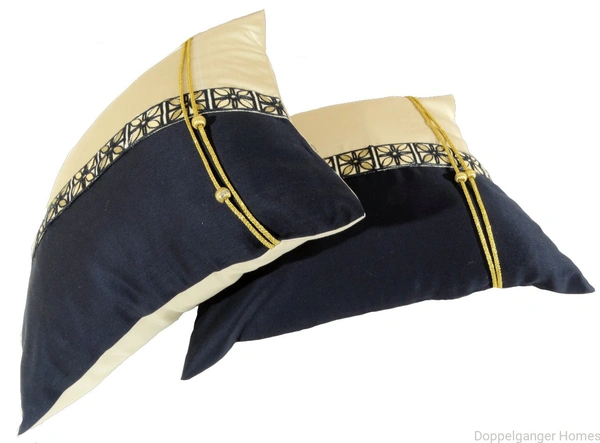 Doppelganger Homes Beads and Threads Cushion Cover Set