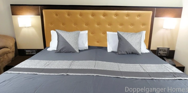 Doppelganger Homes Bed Runner