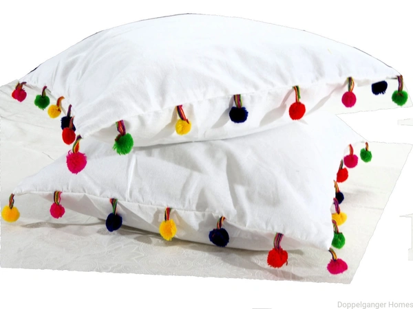 Doppelganger Homes Pom-pom balls Cushion Cover Set (5 pcs)