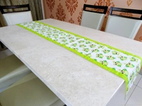 Doppelganger Homes "Little Birdie" Cotton Table Runner