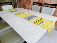 Doppelganger Homes "Falling leaf" Cotton Table Runner-18
