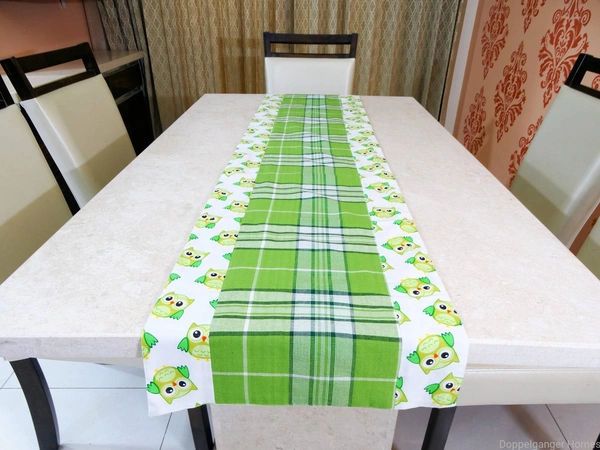 Doppelganger Homes "Birdie n Shimmer" Cotton Table Runner