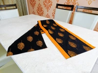 Doppelganger Homes "Falling leaf" Cotton Table Runner-17