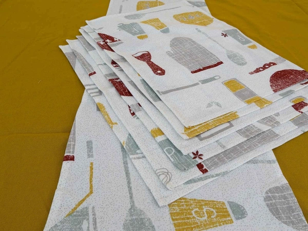 Doppelganger Homes Cotton Dining Table Cover, Runner & Placemat set (8PCS)-46