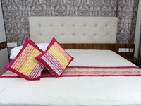 Doppelganger Homes 3 Pcs Bed Runner Set-155