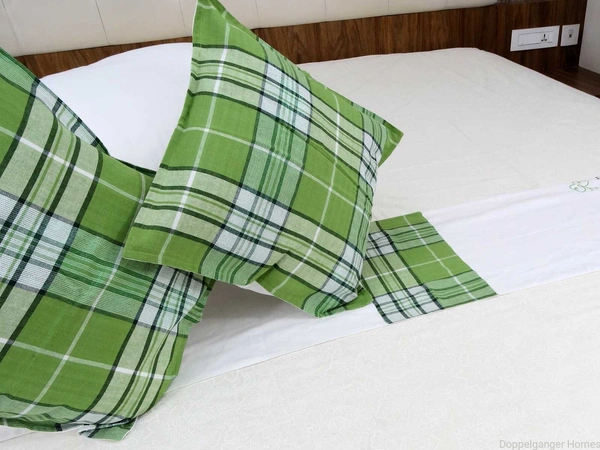 Doppelganger Homes 3 Pcs Bed Runner Set-159