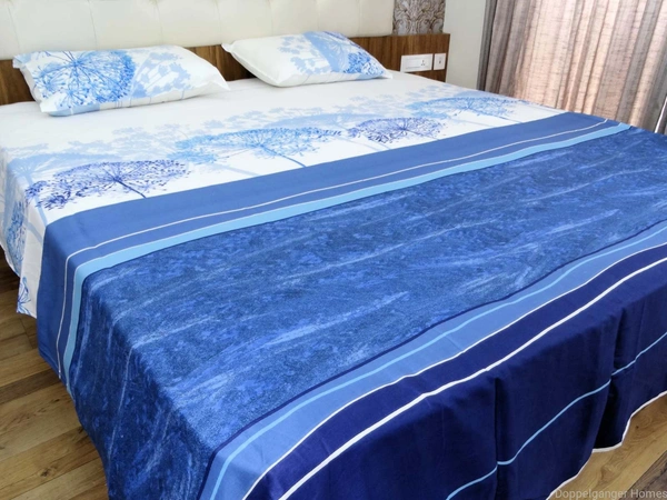 Doppelganger Homes Floral cotton Double Bed Sheet-111