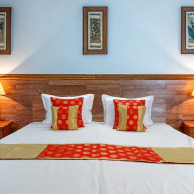 Bed Cover & Runner