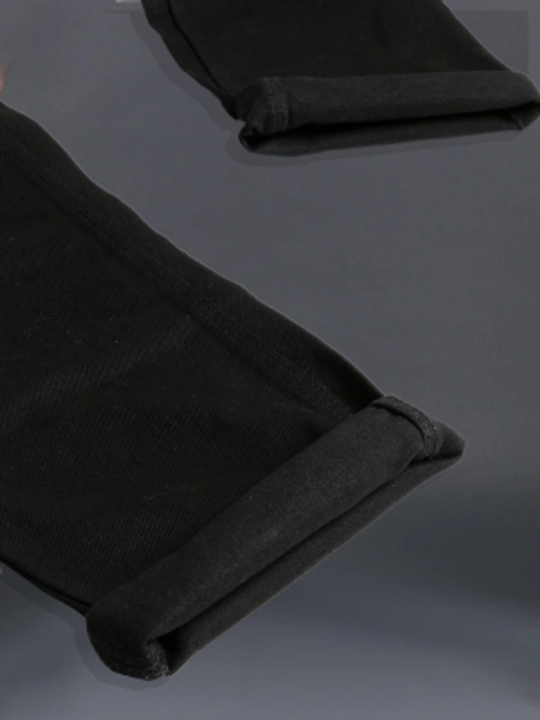 Masterly Weft Slim Men Black Jeans - 28 30 32 34 36