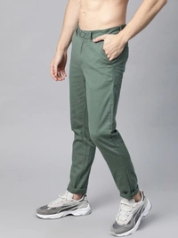 Roadster Regular Fit Men Dark Green Trousers - dark Green, 28 30 32 34 36