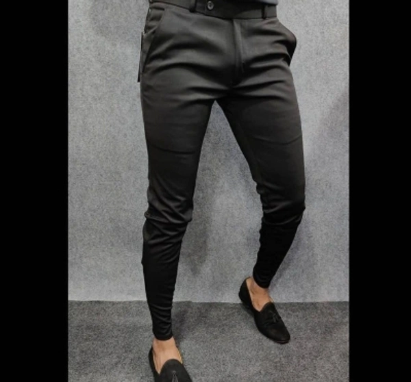 Regular Fit Men Black Trousers - Black, 28 32 34