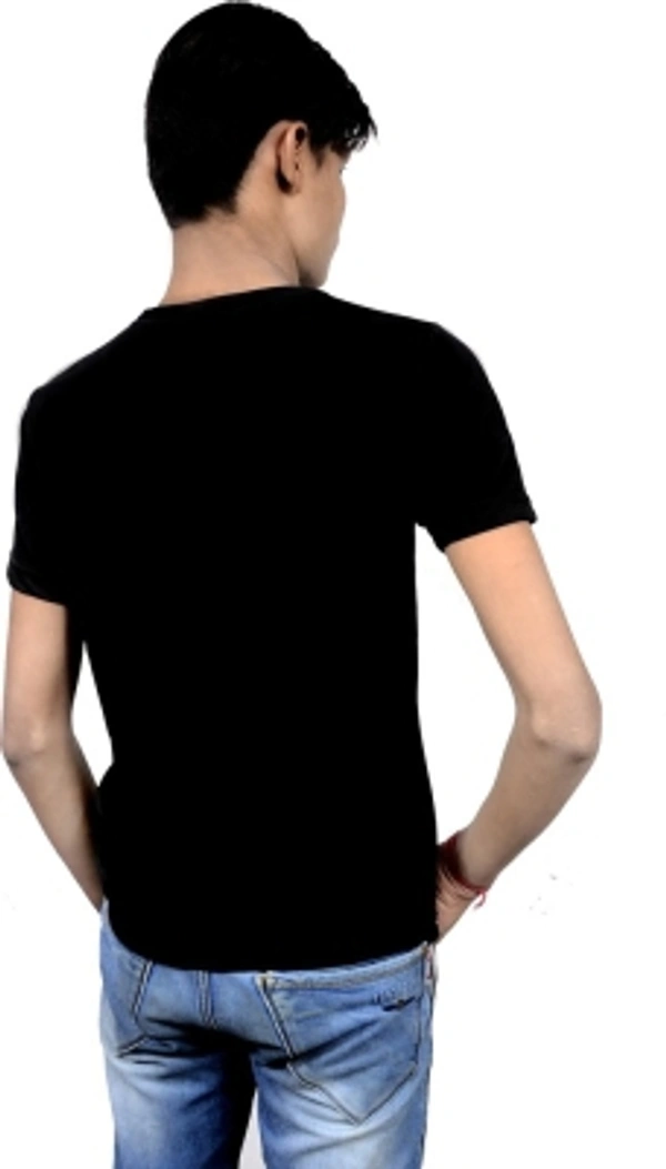 Gomars Printed Men Round Neck Black T-Shirt - S M L XL