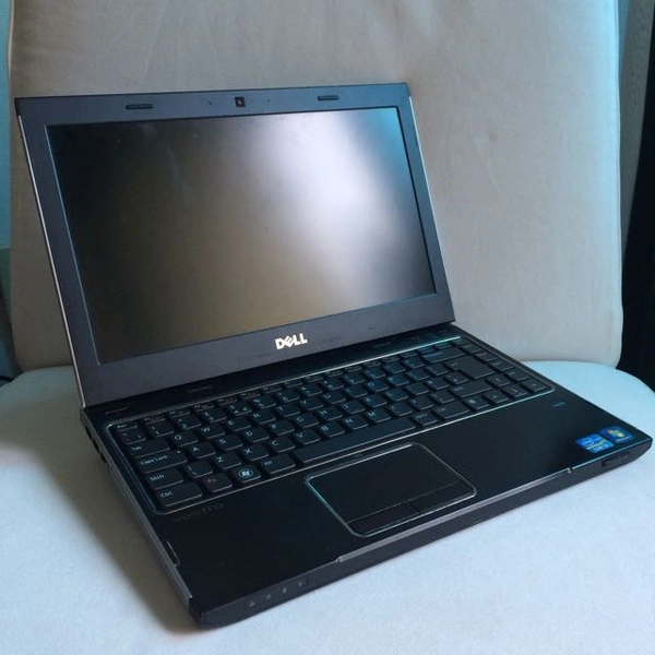 Dell Vostro 3350 Laptop (Core i5 2nd Gen/4 GB/500 GB/Windows 7)