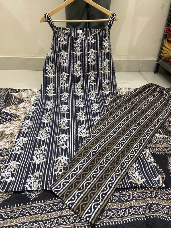 Strap Suits Set With Printed Dupatta and Pant Set* - M