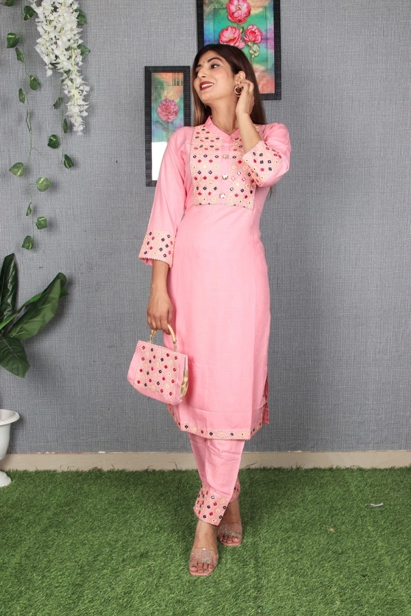 Beautiful Heavy Embroidery kurti with pant And beautiful matching Embroidery Bag 3 piece set - M, Pink