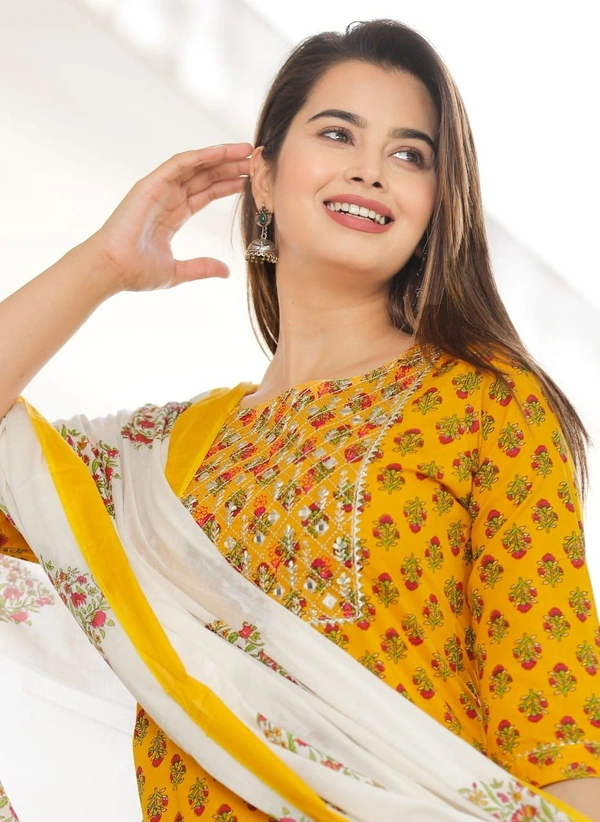 ππA NEW LAUNCHππ *BEAUTIFUL HEAVY . COTTON 60/60 FABRIC KURTI BOTTOM AND DUPATTA. - Yellow, L