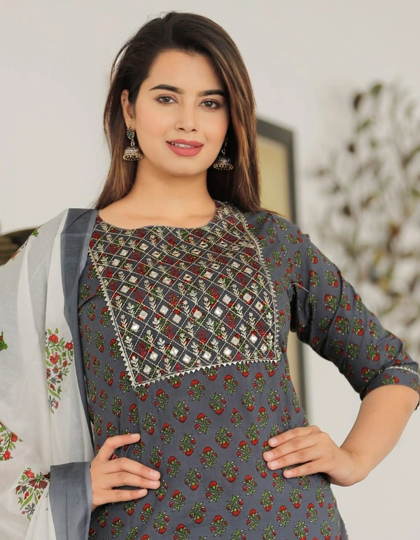 ππA NEW LAUNCHππ *BEAUTIFUL HEAVY . COTTON 60/60 FABRIC KURTI BOTTOM AND DUPATTA. - XXL, Grey