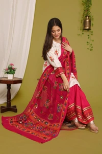 Simple look kurti Skirt with dupatta - M