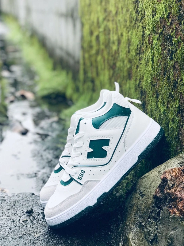 *MID ANKLE Shoe - White