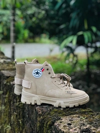 Shoe