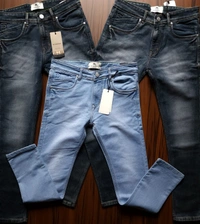 BURBERRY  - 38