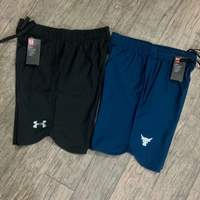 UNDER ARMOUR SHORTS  - 34