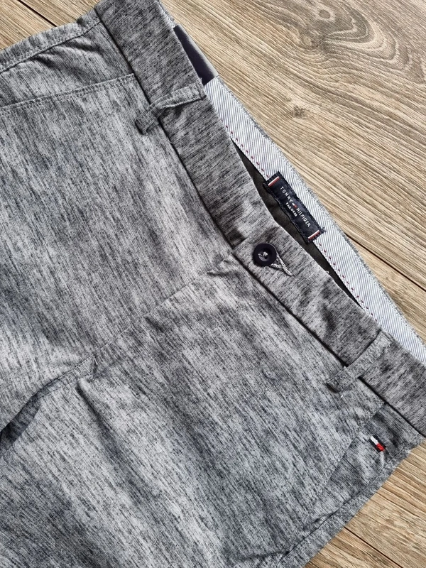 TOMMY HILFIGER - 30