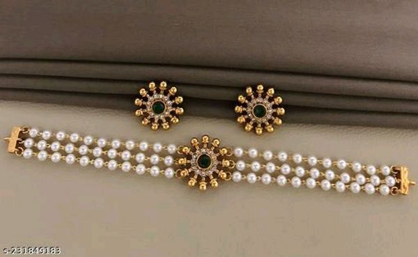 Alluring Jewellery Set - Gold Pearl With Red Stone